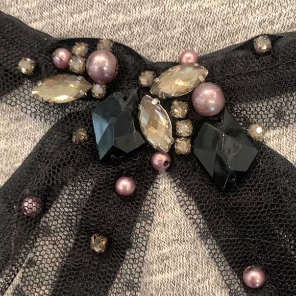 LOFT Jeweled Bow M Tee - Picture 4 of 5